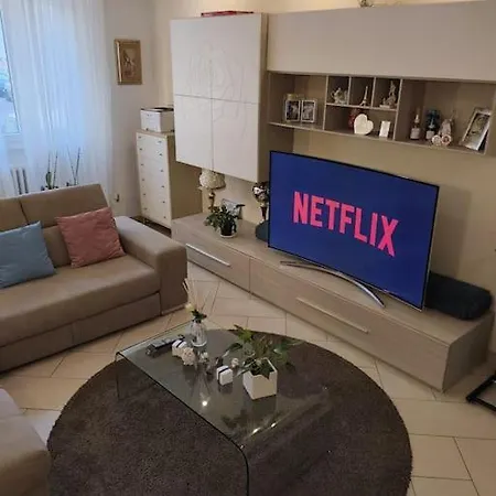 2 Stanze Apartment *